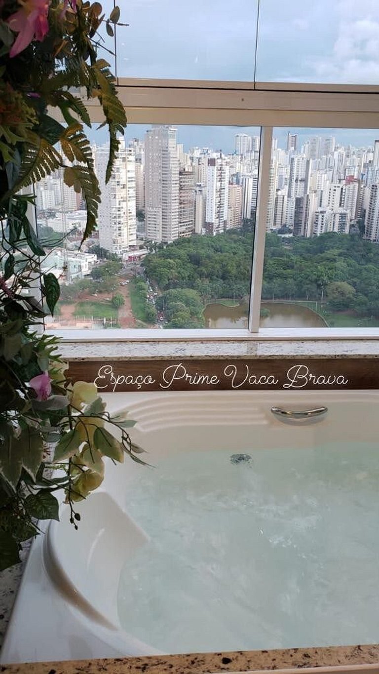 Banho de Lua - Jacuzzi com vista p/ Pq. Vaca Brava
