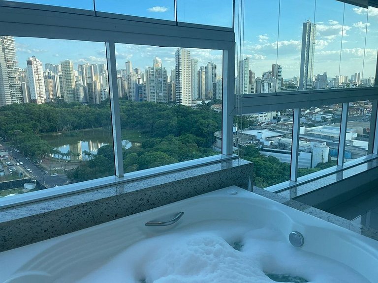1 Qts.| 2 Hósp. | Jacuzzi na varanda | Linda vista