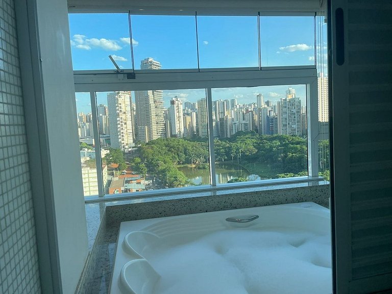 1 Qt.| 2 Hósp. | Jacuzzi na varanda | Linda vista