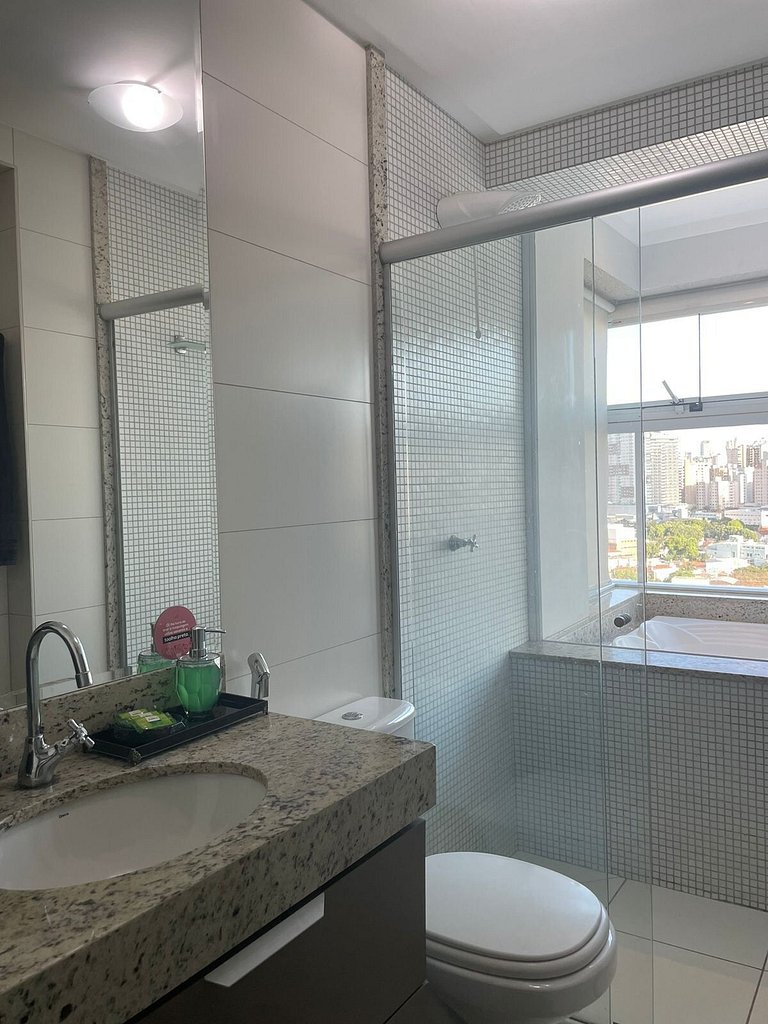 1 Qts.| 2 Hósp. | Jacuzzi na varanda | Linda vista