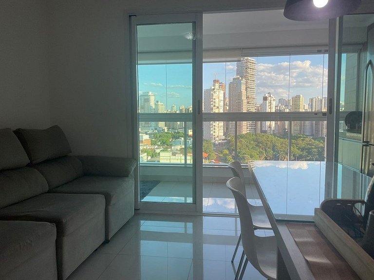 1 Qt.| 2 Hósp. | Jacuzzi na varanda | Linda vista