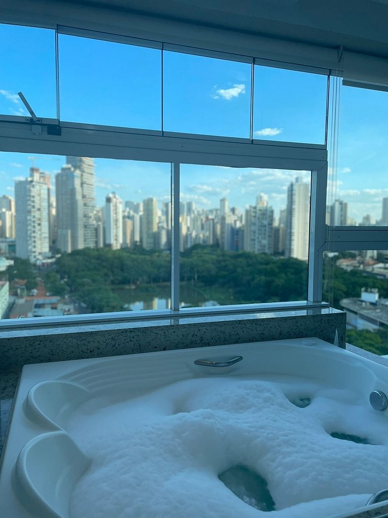 1 Qts.| 2 Hósp. | Jacuzzi na varanda | Linda vista