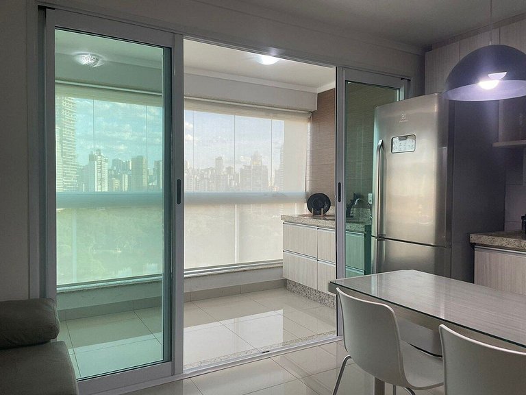 1 Qts.| 2 Hósp. | Jacuzzi na varanda | Linda vista
