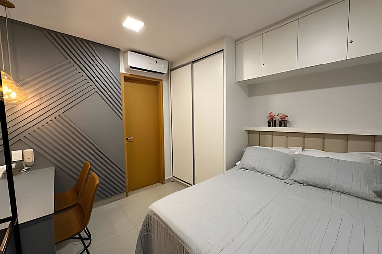Moderno Flat com Jacuzzi no Pq. Vaca Brava