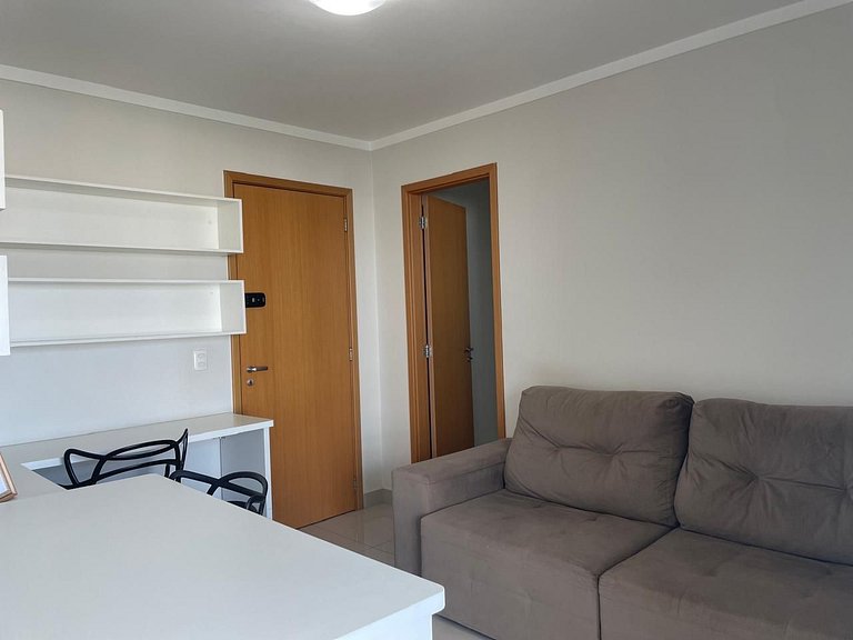 Moderno Flat com vista para o Parque Vaca Brava