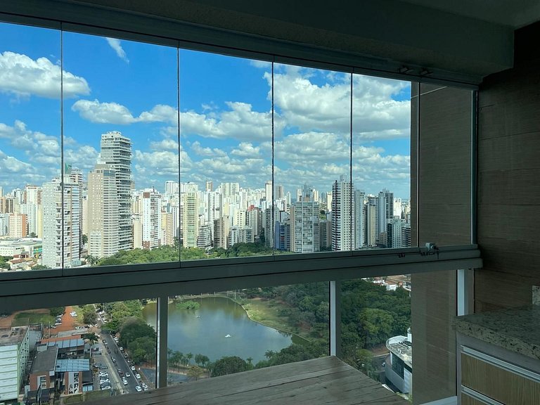 Moderno Flat com vista para o Parque Vaca Brava