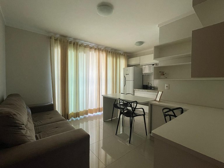 Moderno Flat com vista para o Parque Vaca Brava