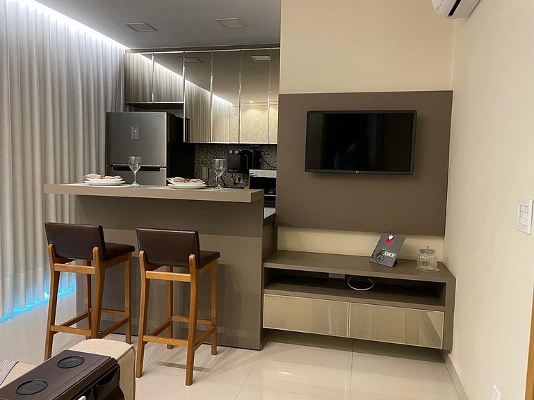 Flat Moderno com vista para o Pq. Vaca Brava-Bueno
