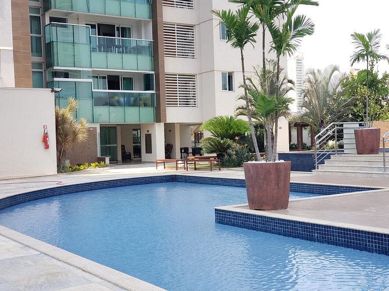 Flat Moderno com vista para o Pq. Vaca Brava-Bueno