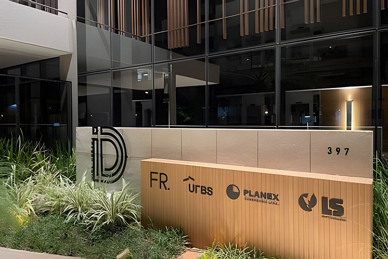 Elegância e conforto | 2 Qtos | 4 Hósp | St Oeste