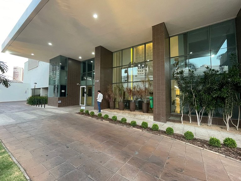 Flat Moderno | Andar Alto | Piscina | A 100m do Goiânia Shop