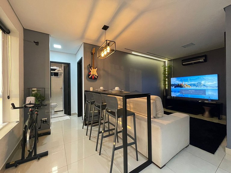 Flat Moderno | Andar Alto | Piscina | A 100m do Goiânia Shop