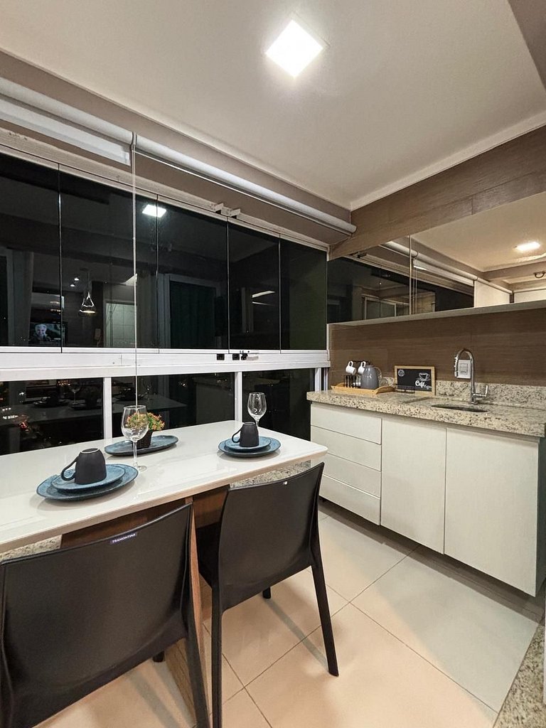 1 Qt.| 2 Hósp. | Banheira privativa | Linda vista