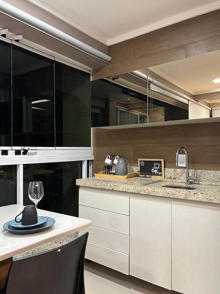 1 Qt.| 2 Hósp. | Banheira privativa | Linda vista