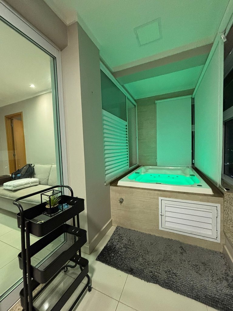 01 Qt.| 2 Hosp. | Linda Vista | Jacuzzi Privativa